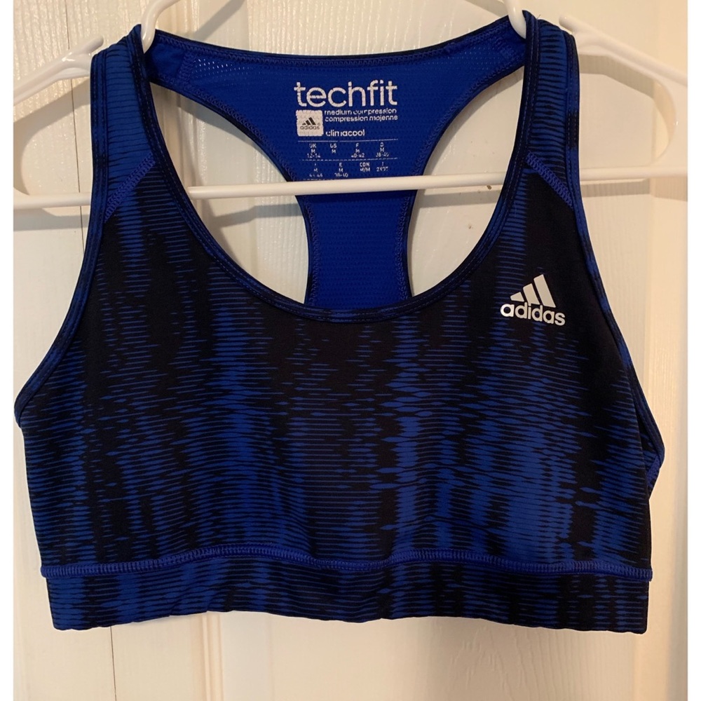 🌺Adidas sports bra🌺